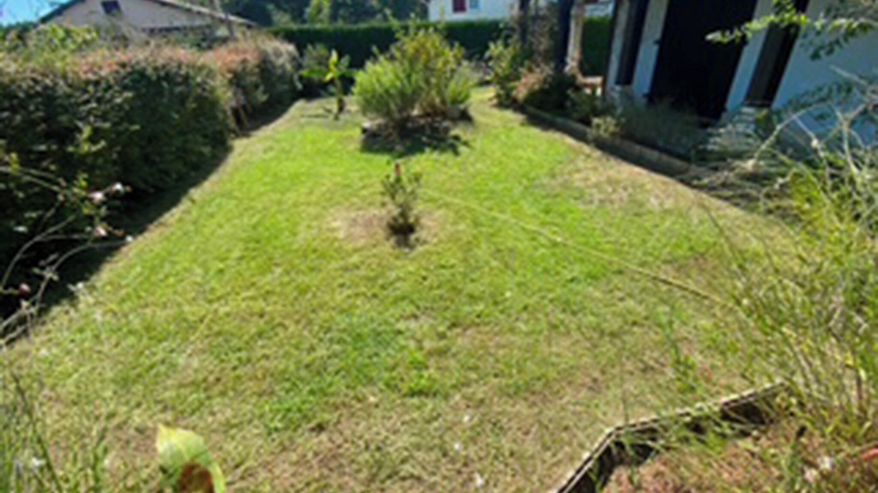 Photo of Outdoor in Arjuzanx