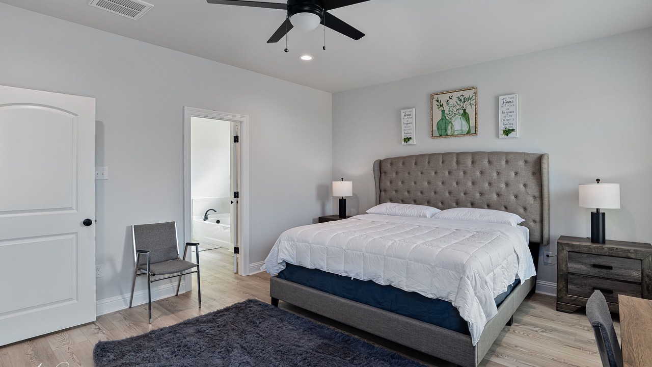 Photo of Bedroom in Shreveport