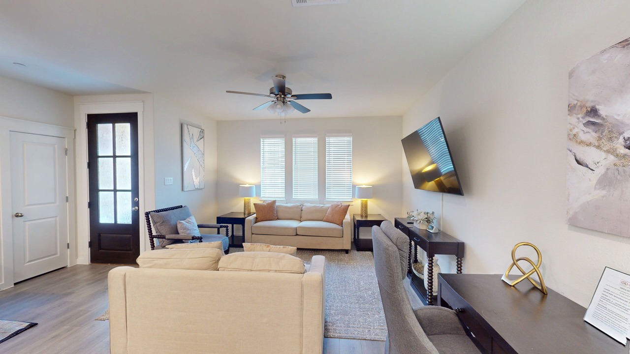 Photo of Livingroom in Tarrant County