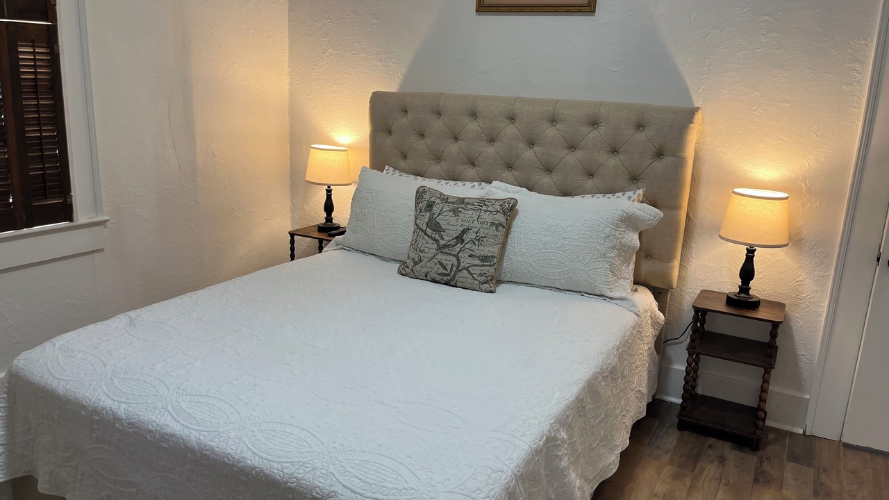Photo of Bedroom in New Roads