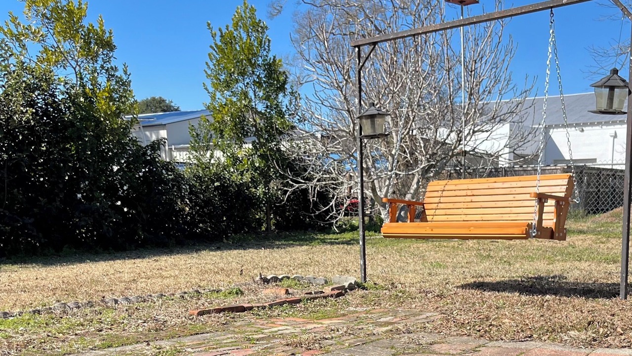 Photo of Outdoor in New Roads