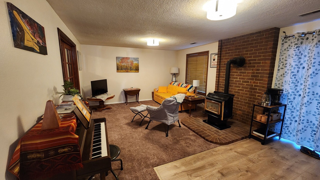 Photo of Livingroom in Tigard