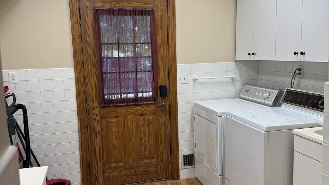 Photo of Bedroom in Geneseo