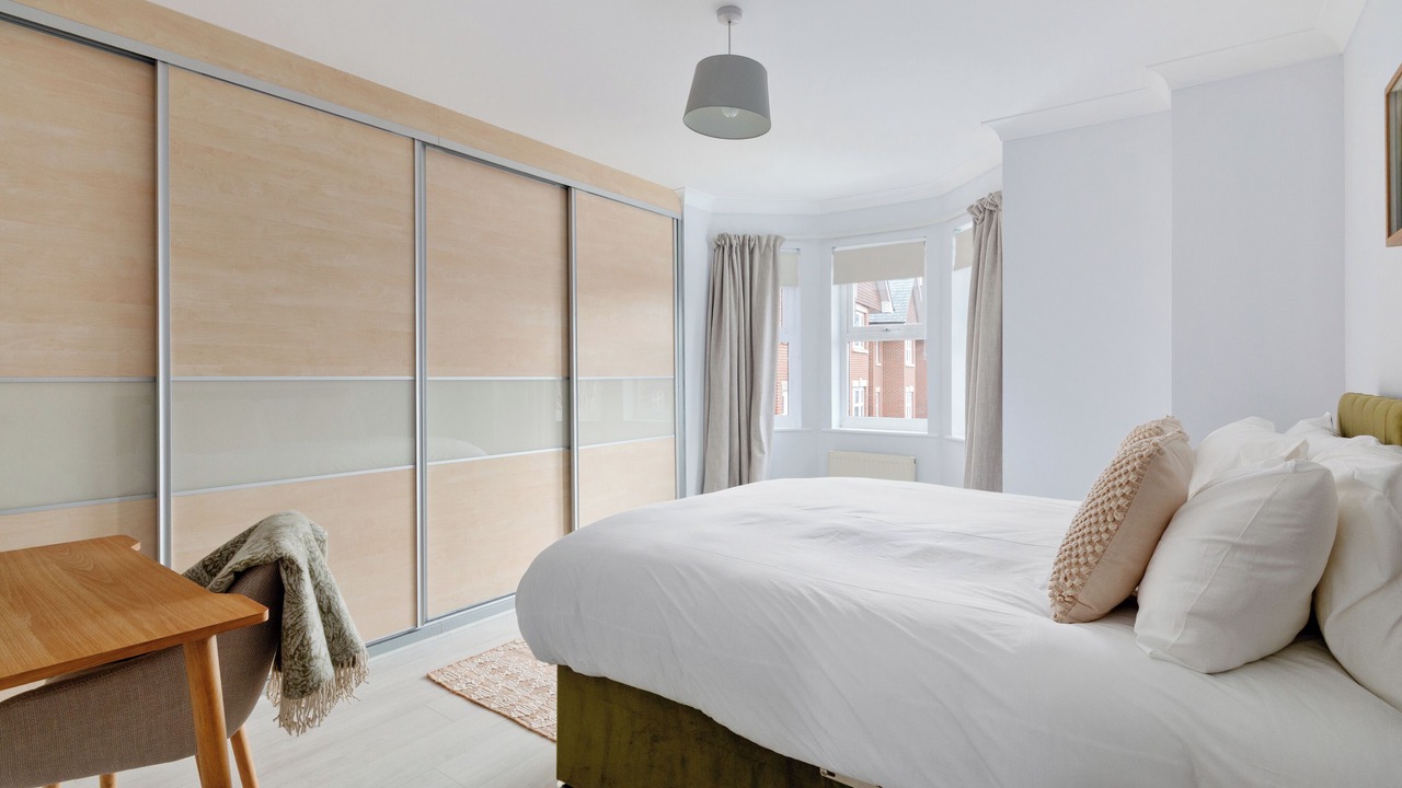 Photo of Bedroom in Woking