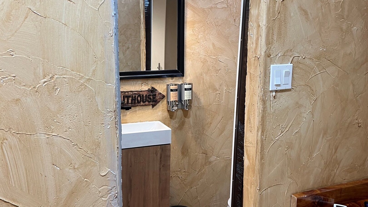 Photo of Bathroom in Ruidoso