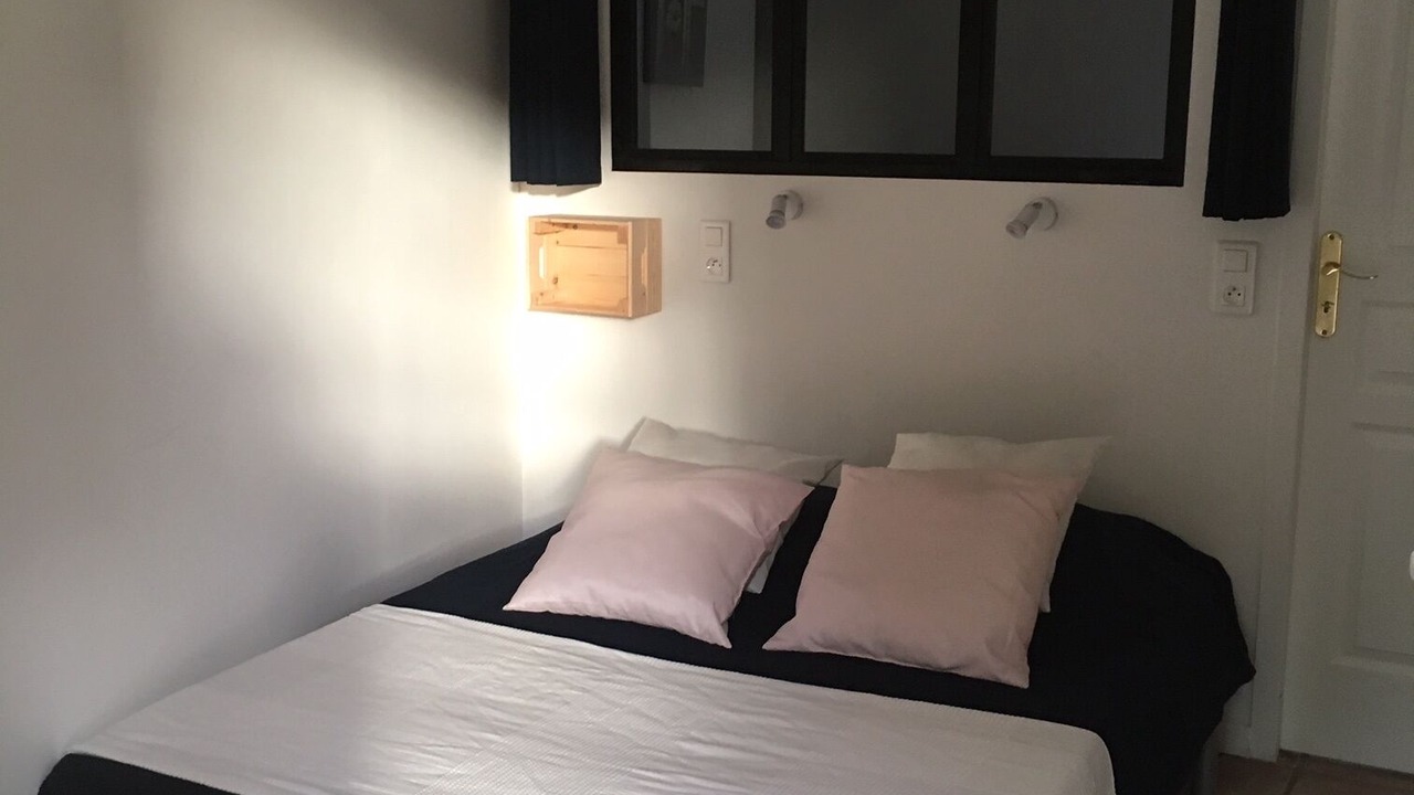 Photo of Bedroom in Montagnac-Montpezat