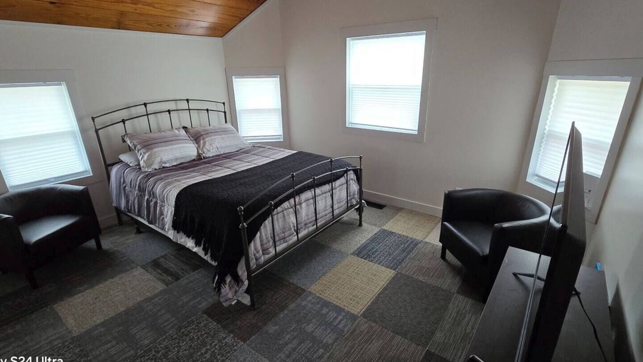 Photo of Bedroom in Galt