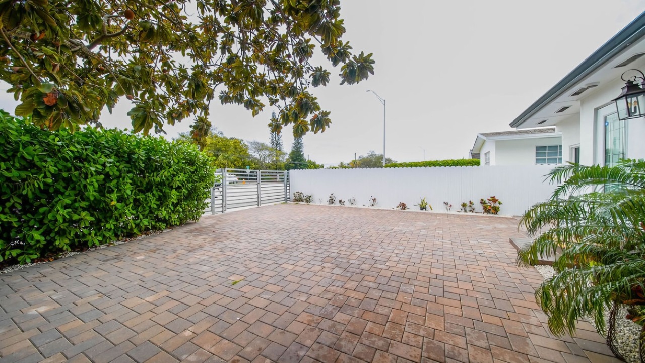 Photo of Outdoor in Coral Terrace