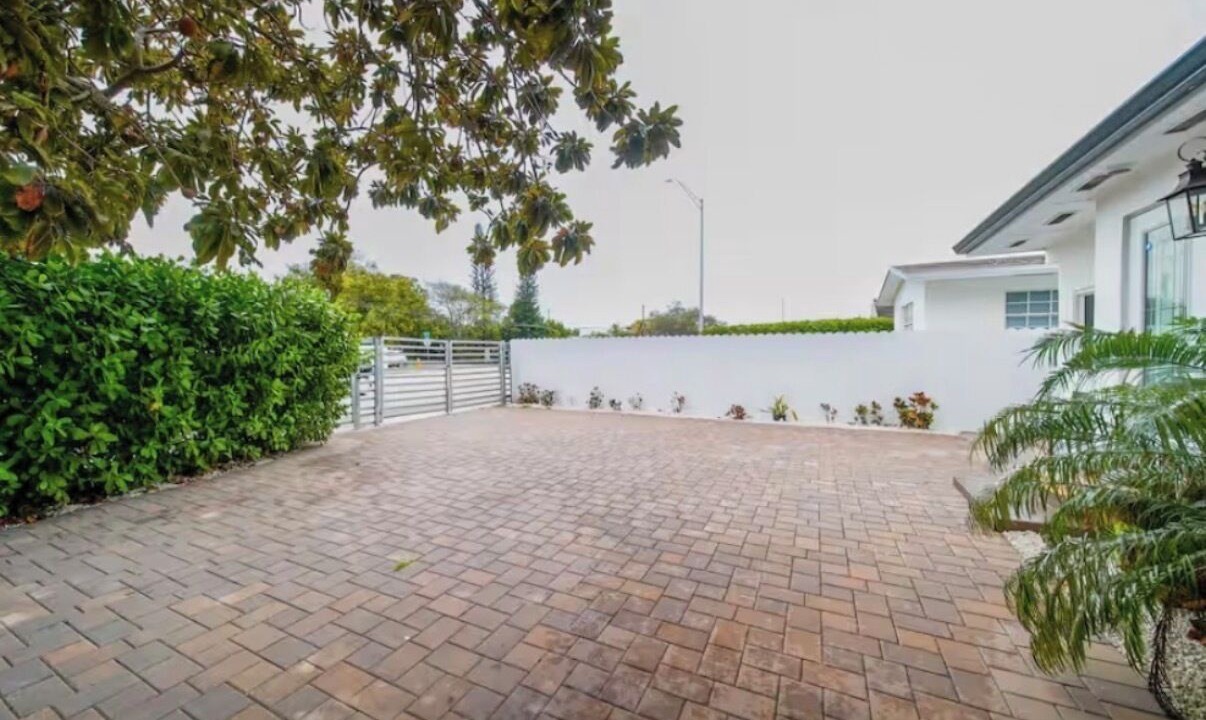Photo of Outdoor in Coral Terrace