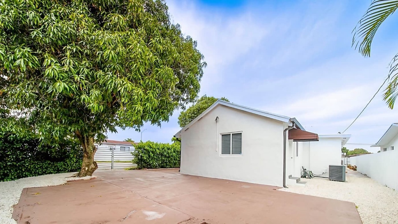 Photo of Outdoor in Coral Terrace