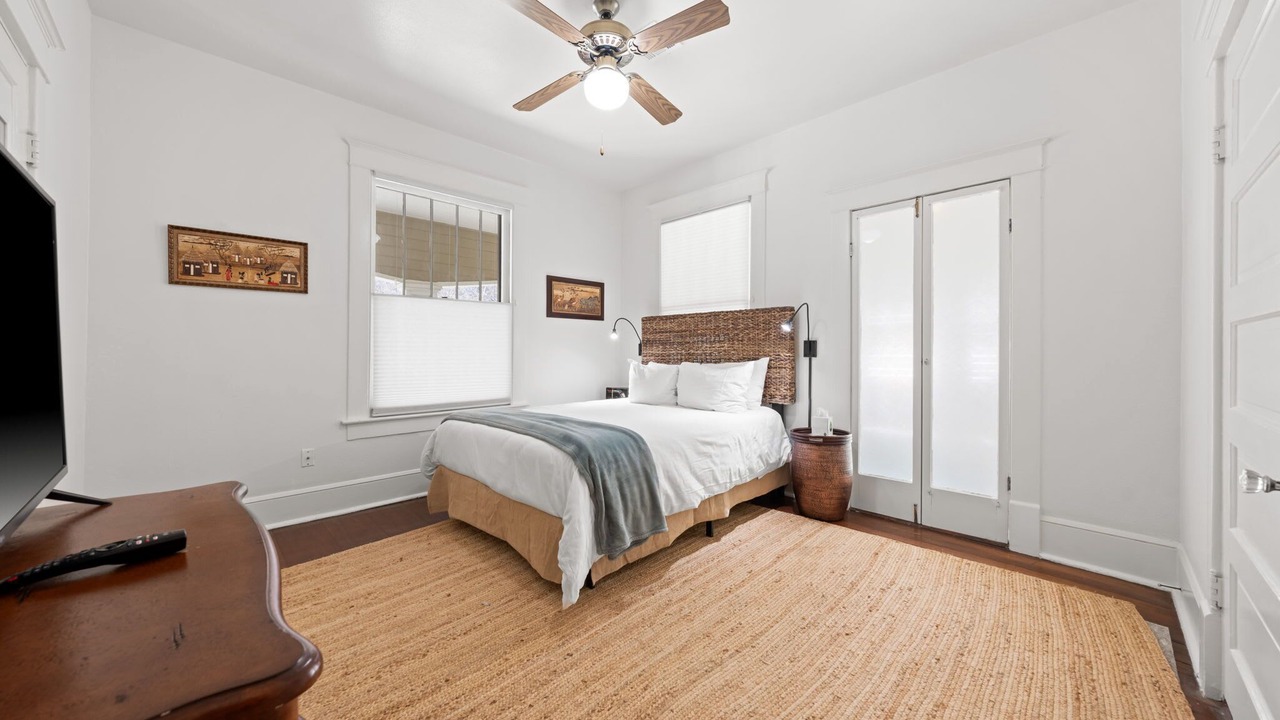 Photo of Bedroom in Clarksville