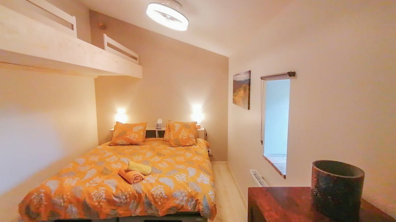 Photo of Bedroom in Saint-Ambroix