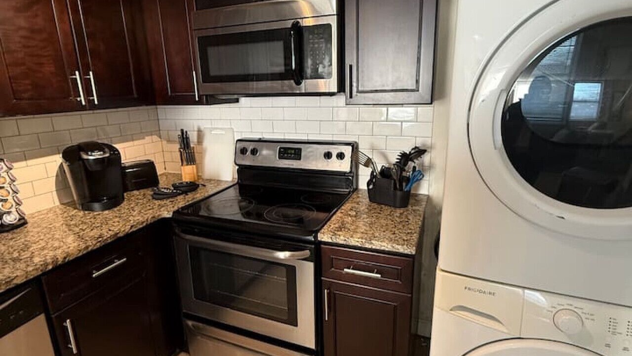 Photo of Kitchen in DeBaliviere Place