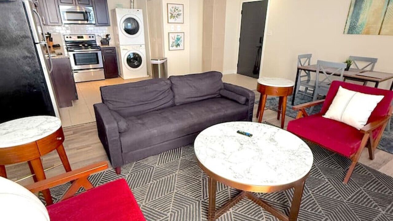 Photo of Livingroom in DeBaliviere Place