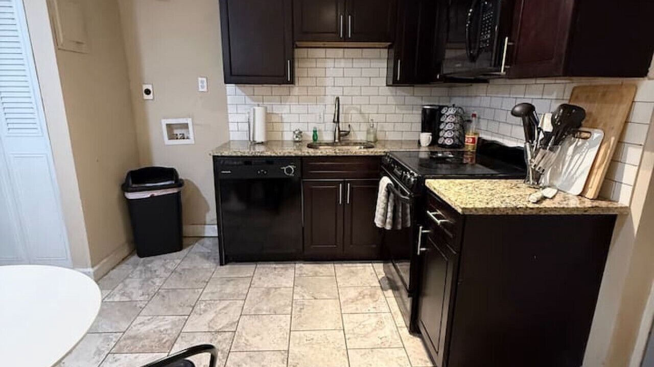 Photo of Kitchen in DeBaliviere Place