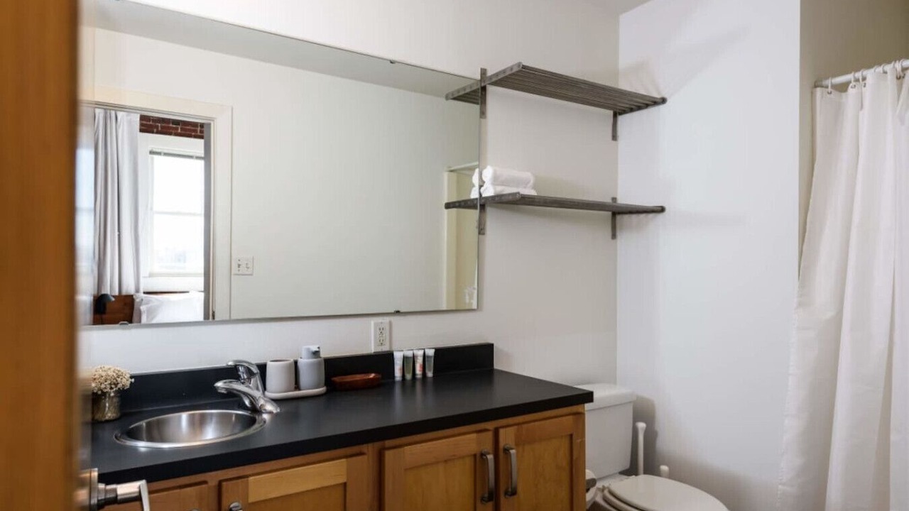 Photo of Bathroom in Downtown St. Louis