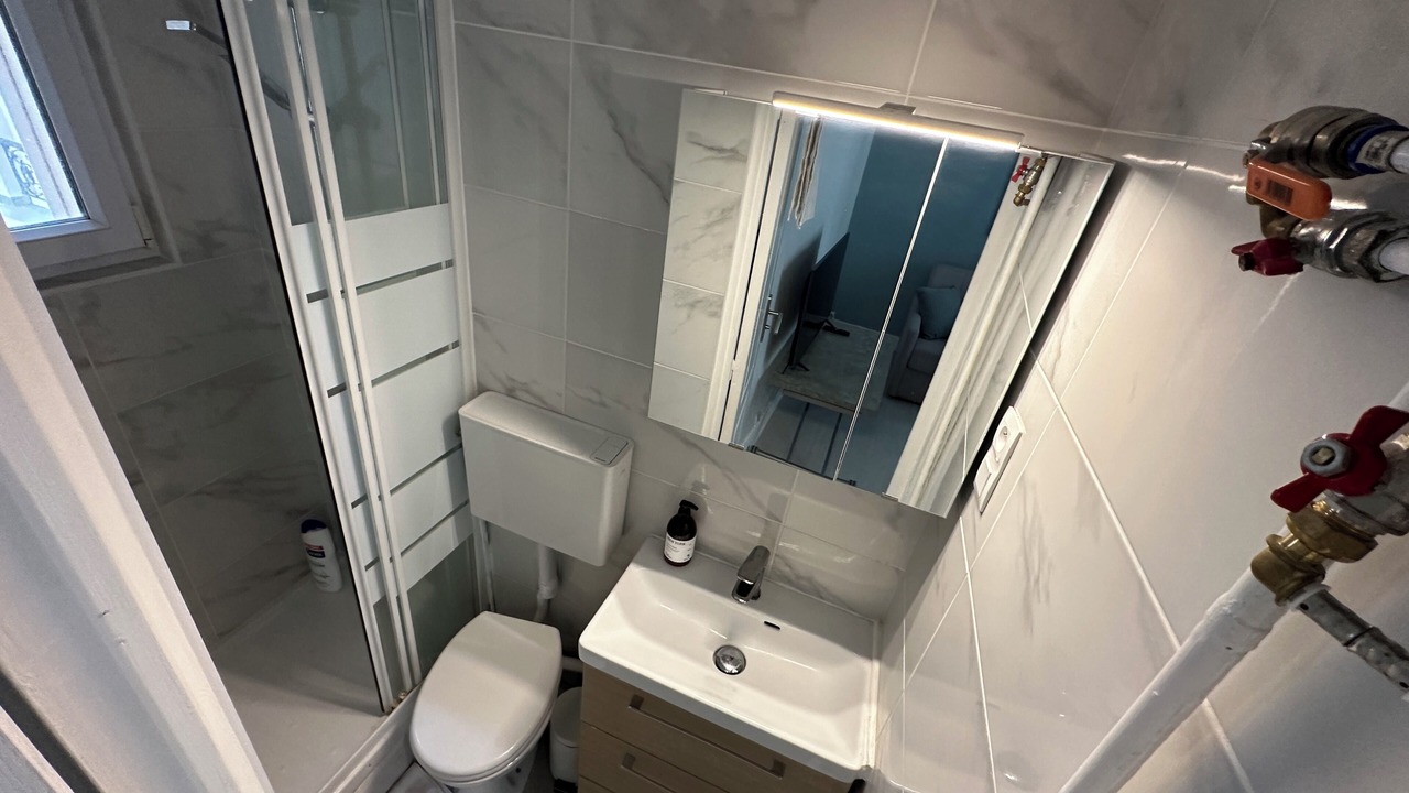 Photo of Bathroom in Levallois-Perret