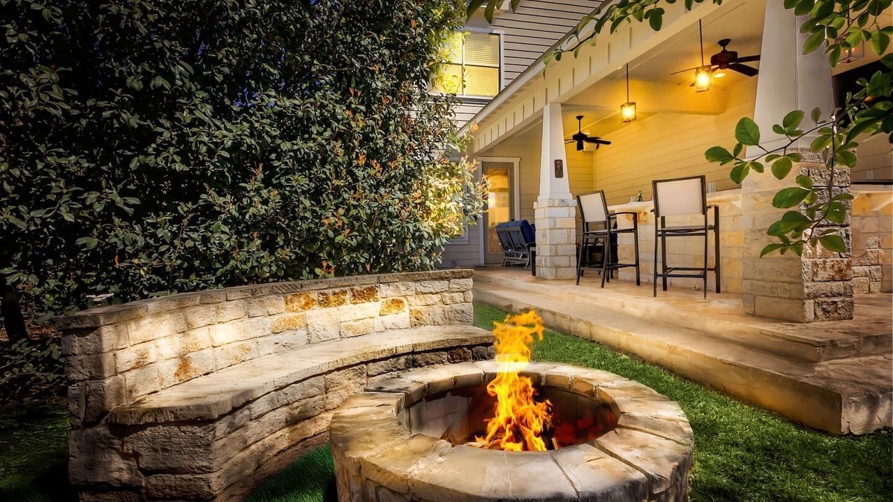 Photo of Patio Balcony in Oak Park - Northwood