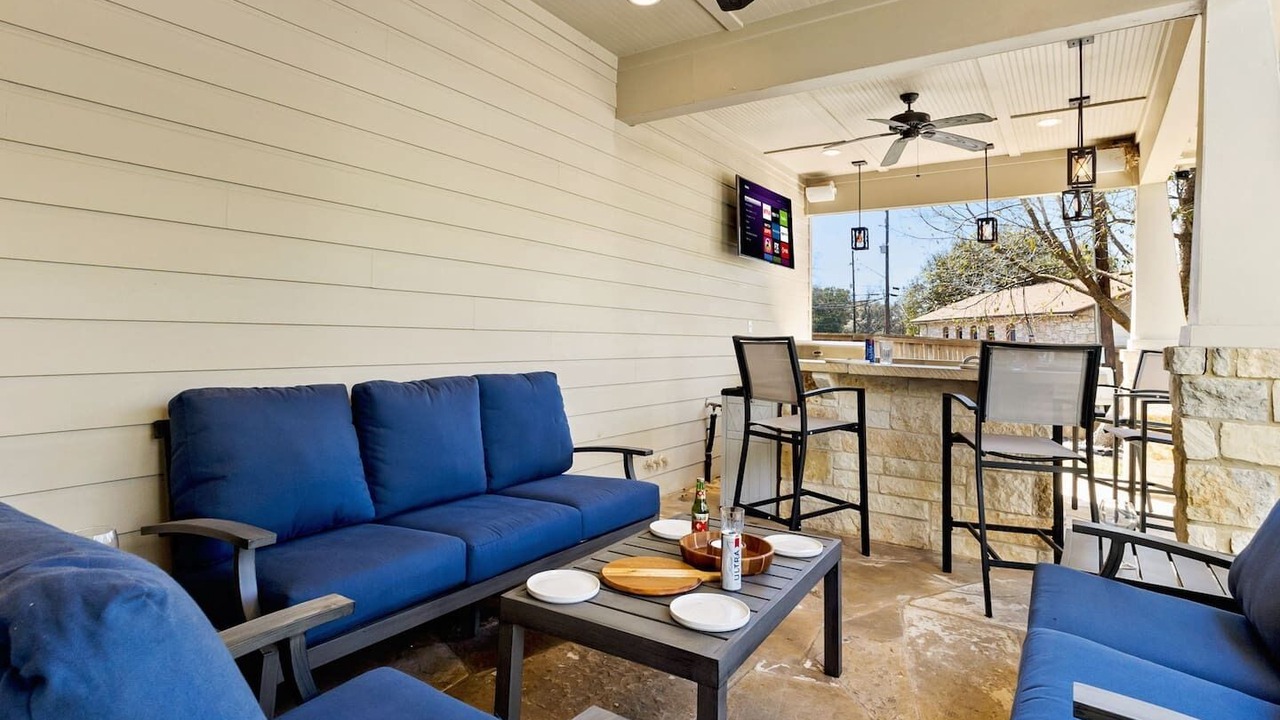 Photo of Patio Balcony in Oak Park - Northwood