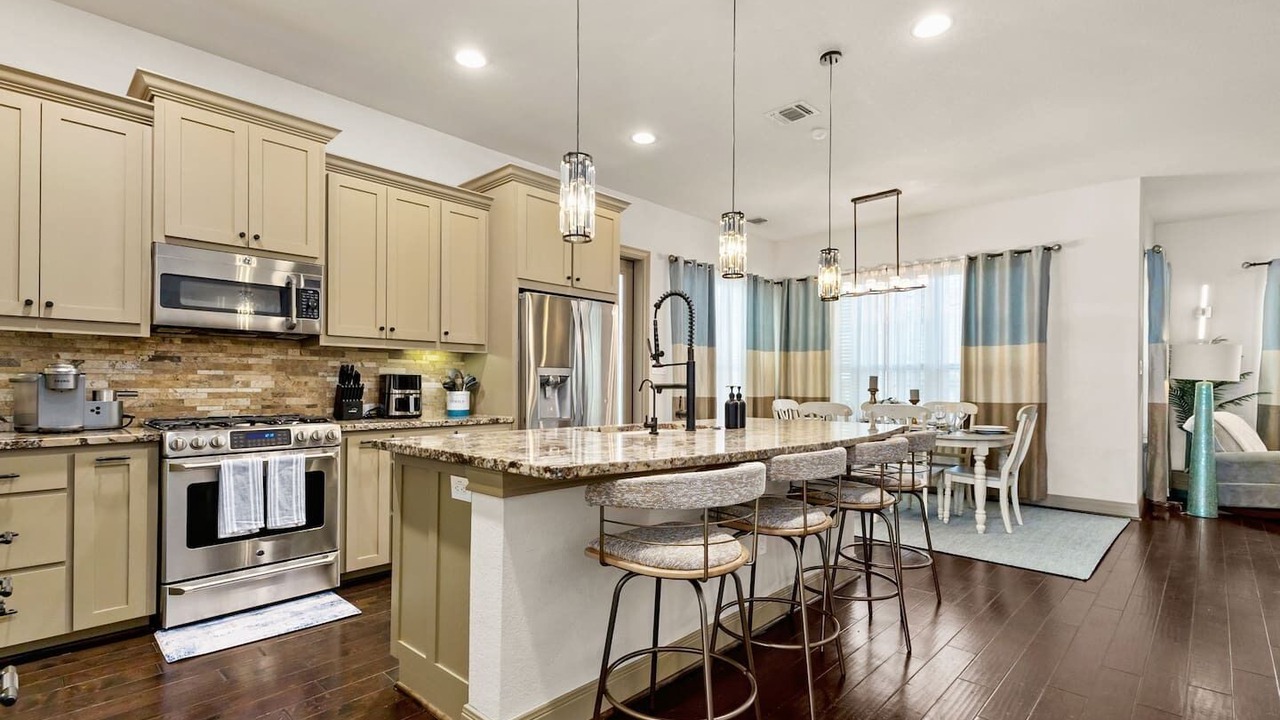 Photo of Kitchen in Oak Park - Northwood