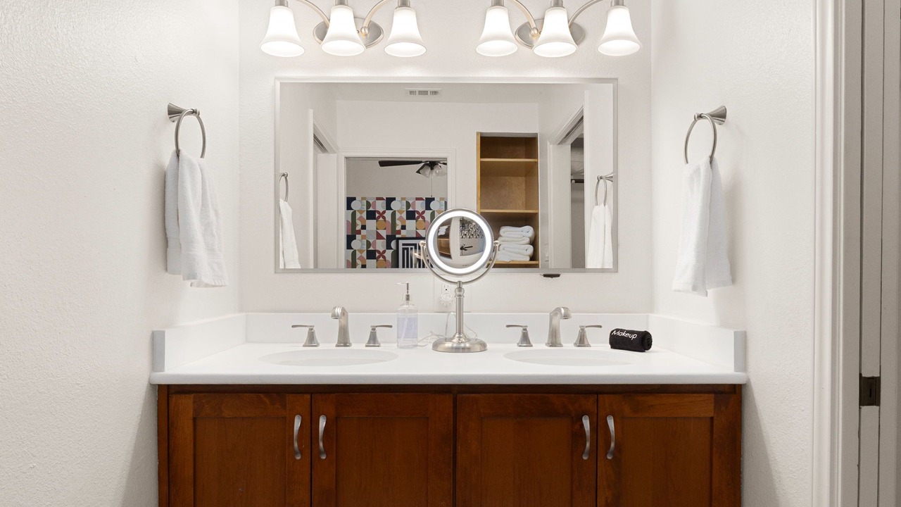 Photo of Bathroom in Hidden Forest