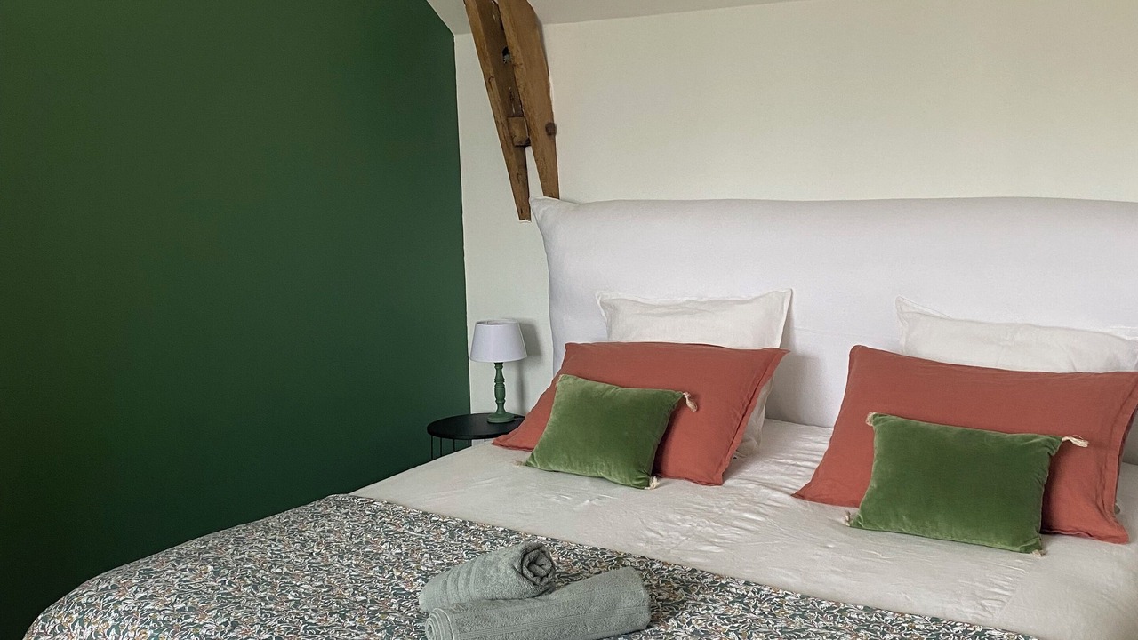 Photo of Bedroom in Tinteniac