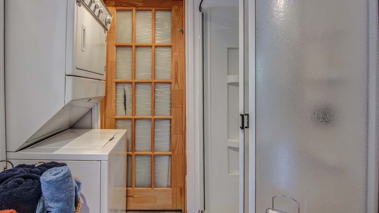 Photo of Bathroom in Saint-Felix-d'Otis
