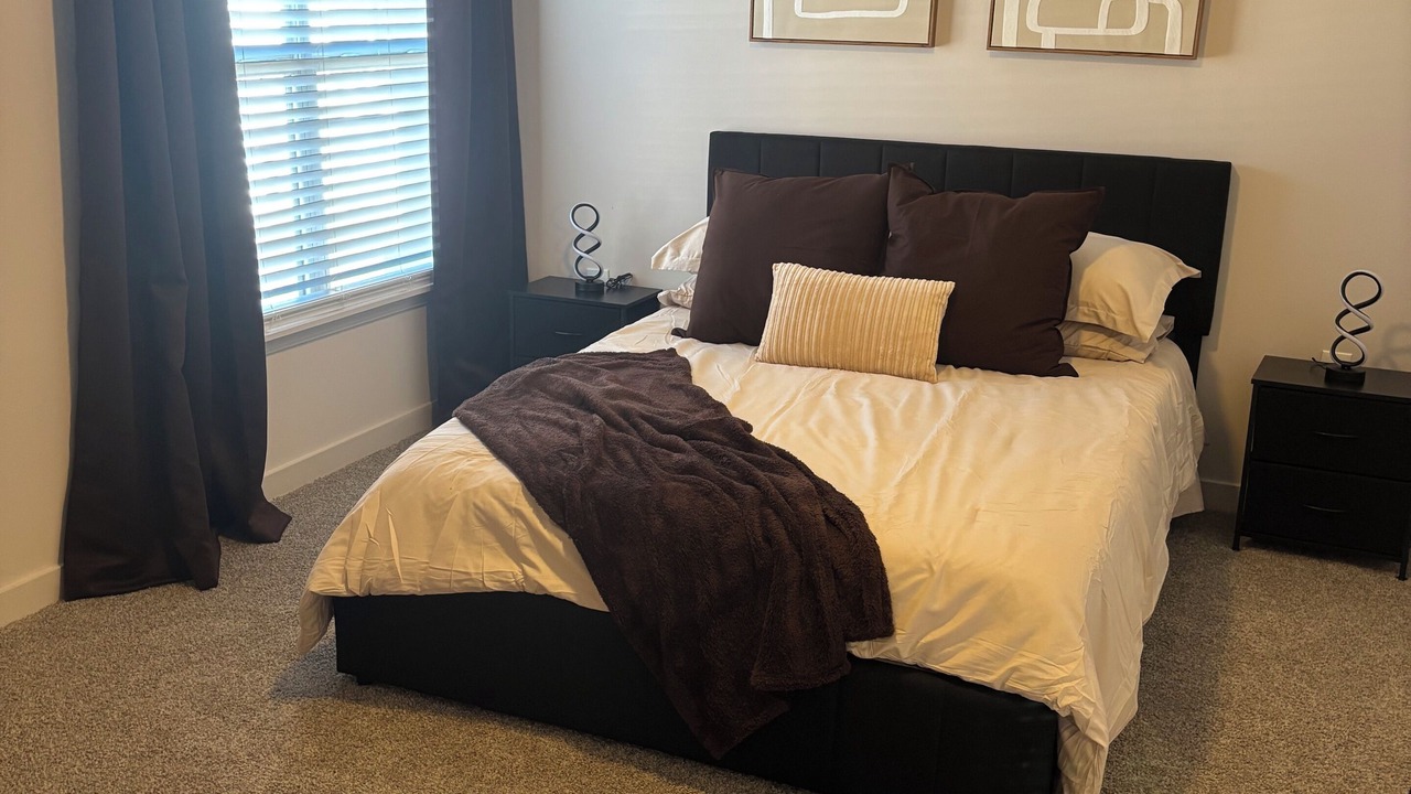 Photo of Bedroom in Loring Heights