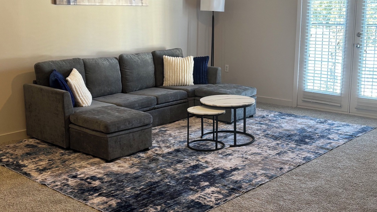 Photo of Livingroom in Loring Heights