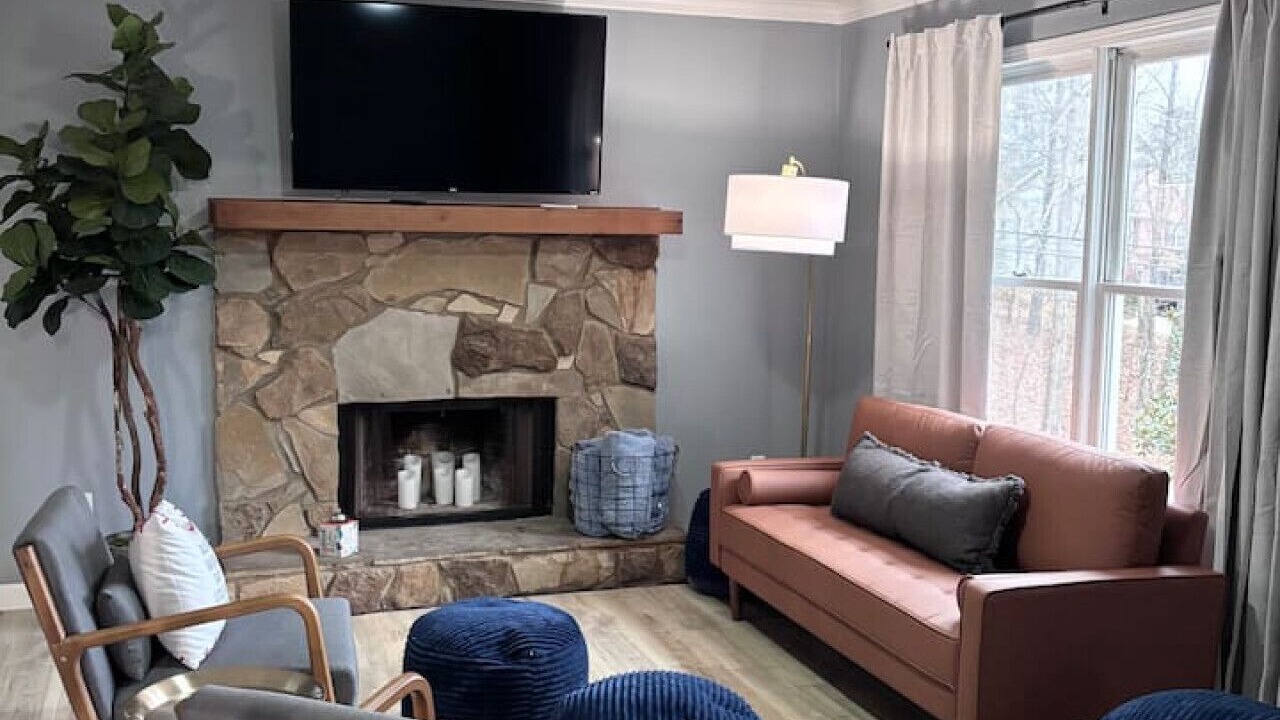 Photo of Livingroom in Cartersville