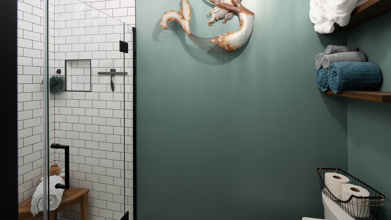 Photo of Bathroom in Port Clinton