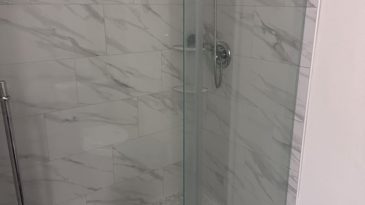 Photo of Bathroom in Clodine
