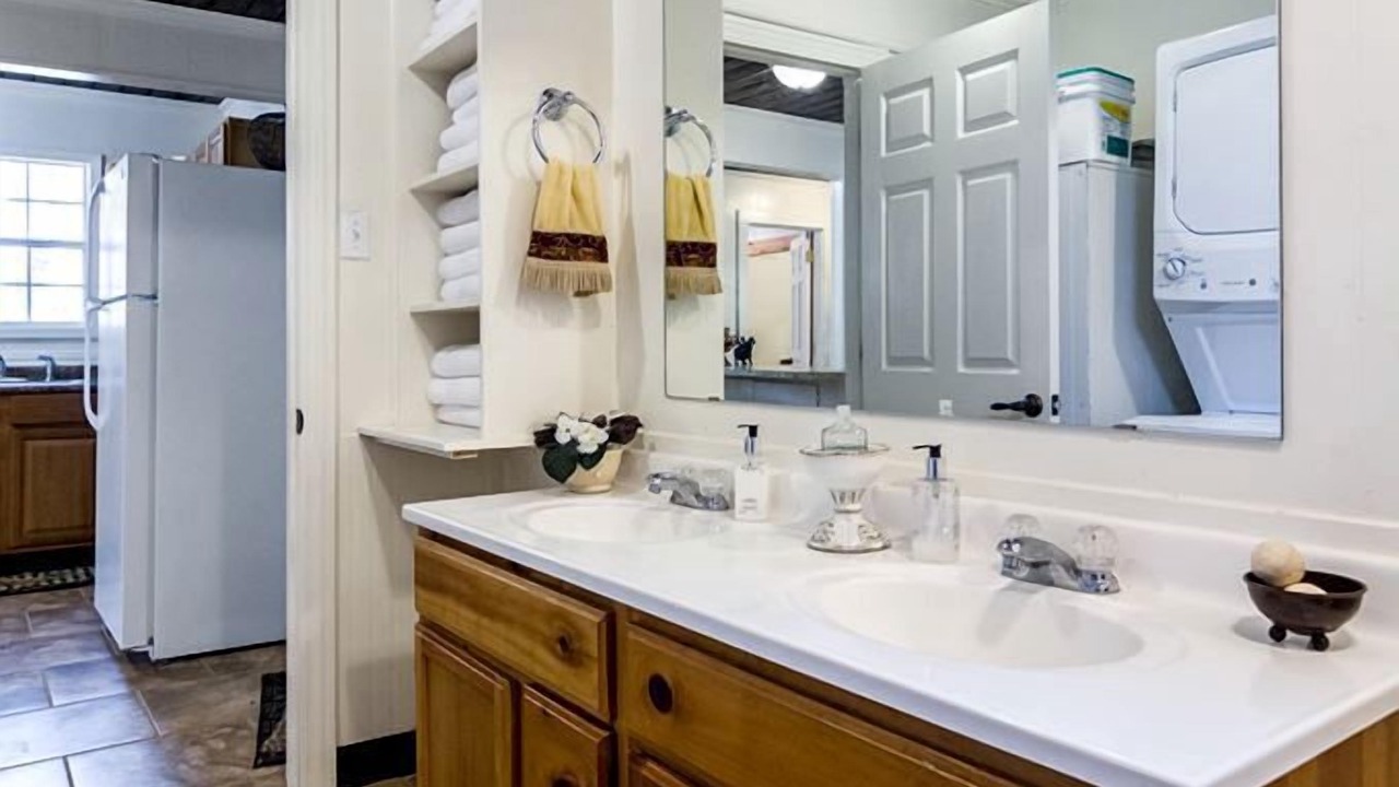 Photo of Bathroom in Woden