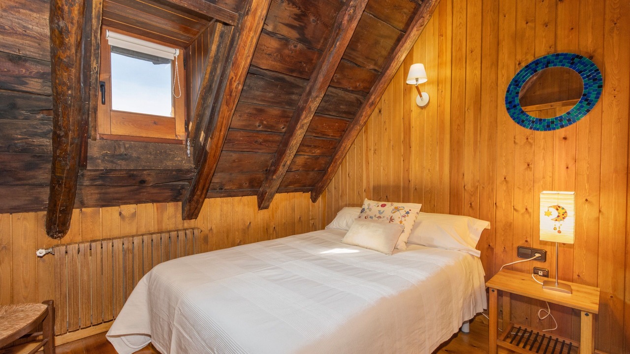Photo of Bedroom in La Guingueta d'Aneu