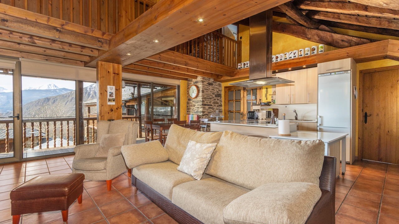 Photo of Livingroom in La Guingueta d'Aneu