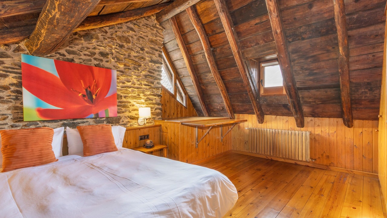 Photo of Bedroom in La Guingueta d'Aneu