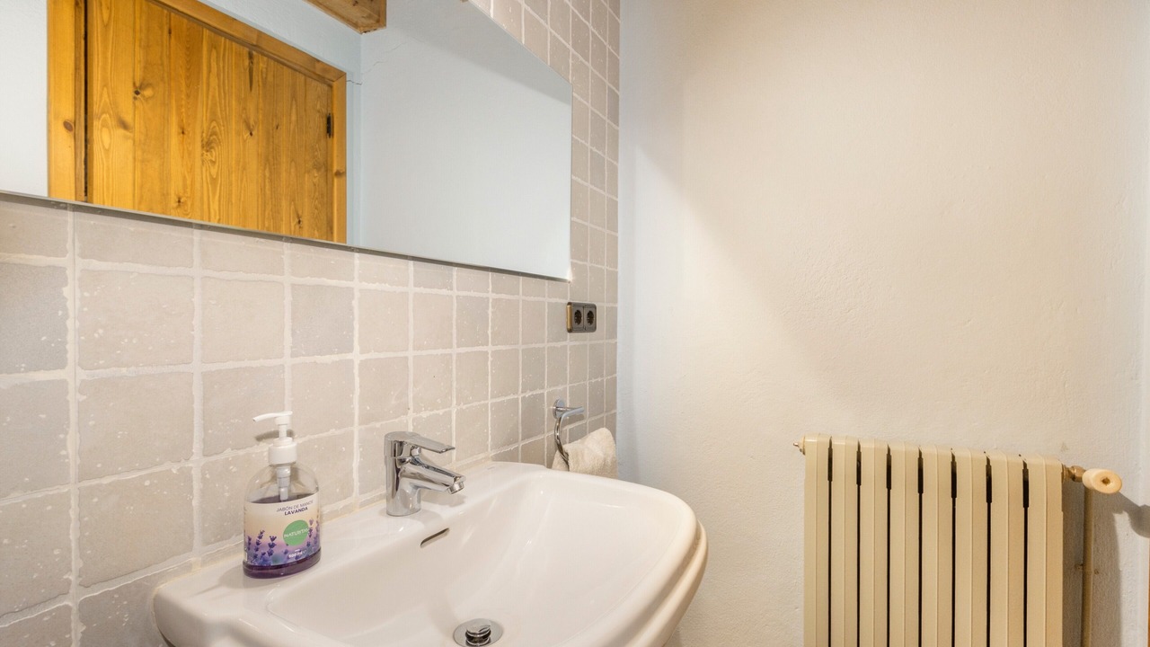 Photo of Bathroom in La Guingueta d'Aneu