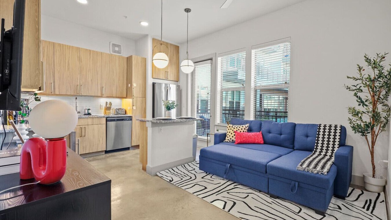 Photo of Livingroom in Far North Dallas