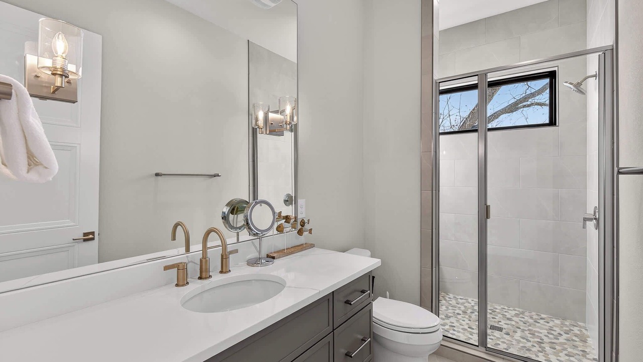 Photo of Bathroom in Burnet
