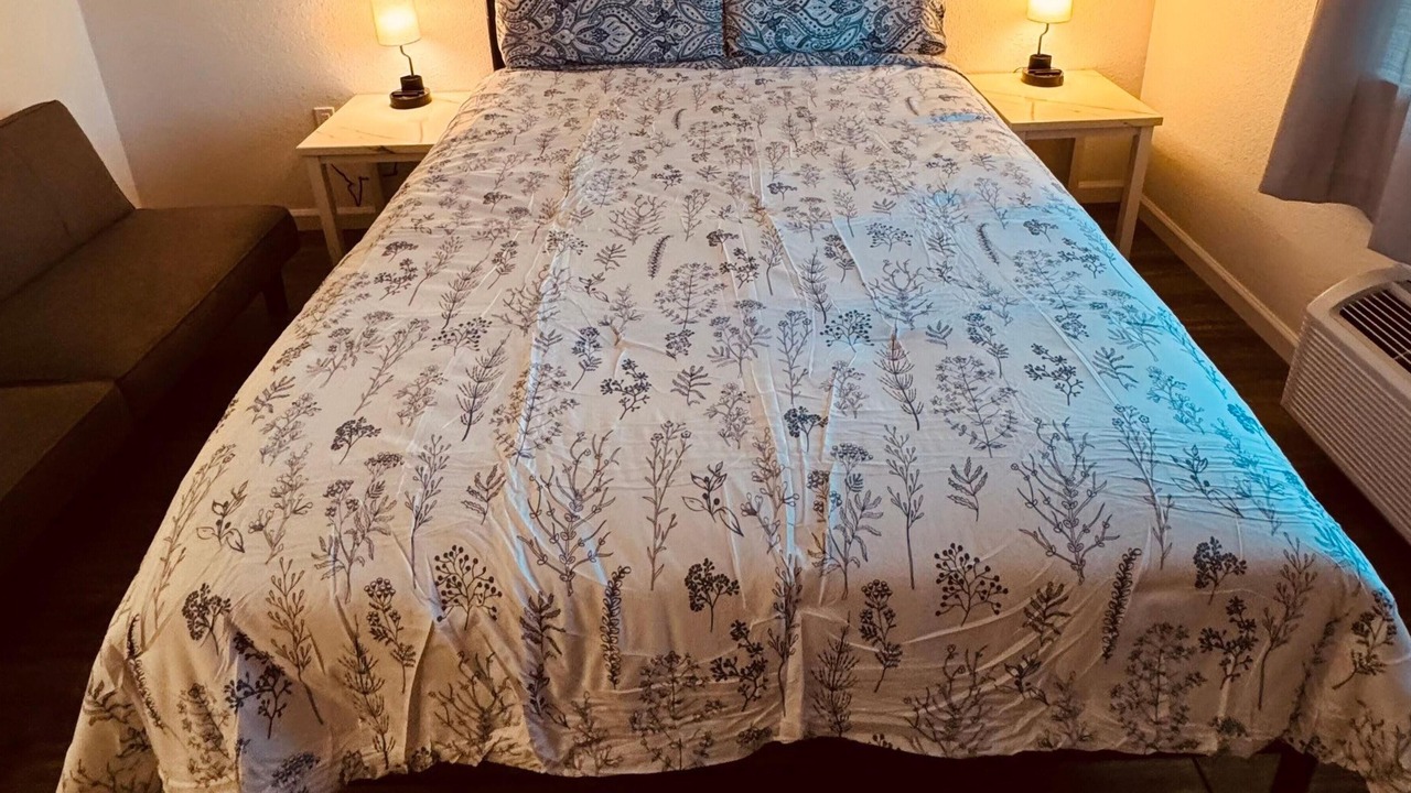 Photo of Bedroom in Brownsville