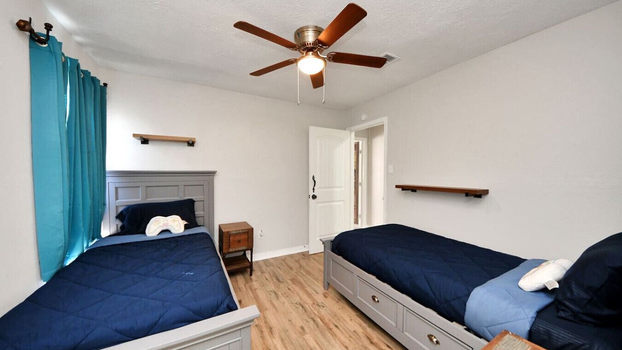 Photo of Bedroom in Barker