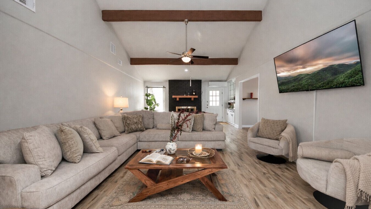 Photo of Livingroom in Barker
