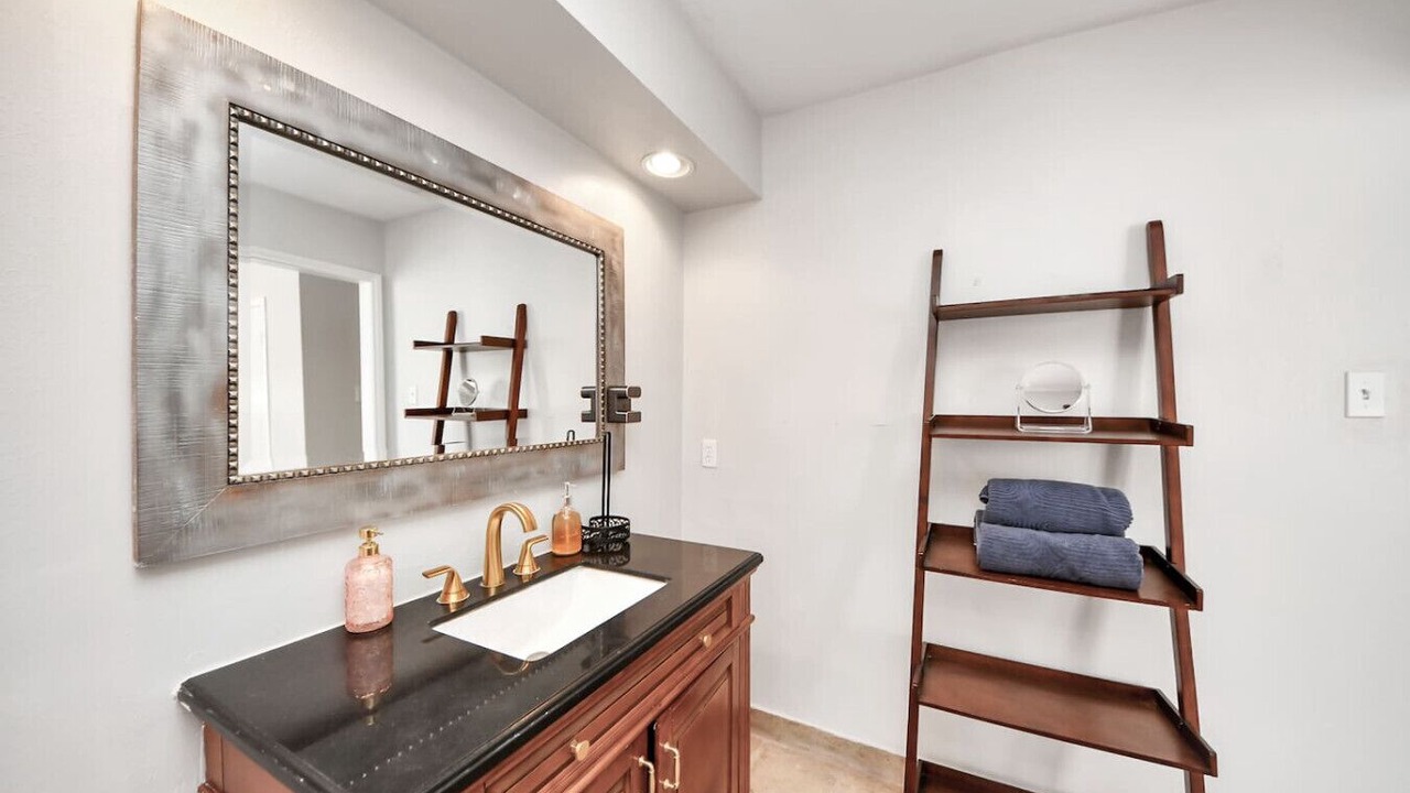 Photo of Bathroom in Barker