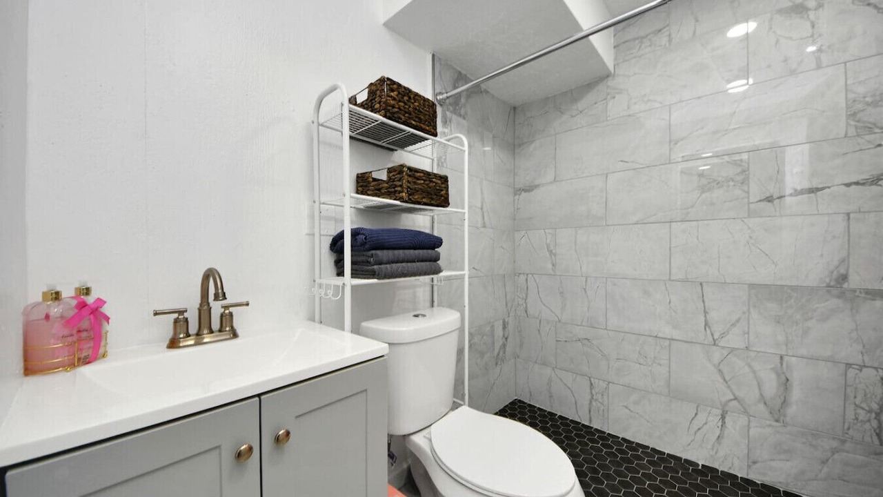Photo of Bathroom in Barker