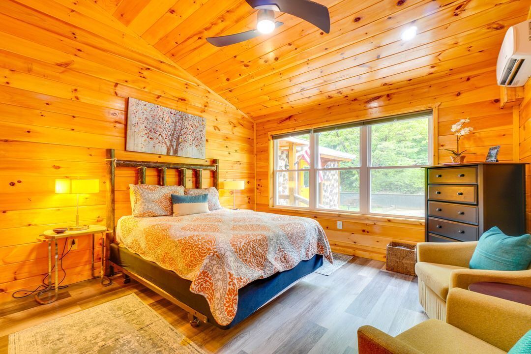 Photo of Bedroom in Pigeon Forge