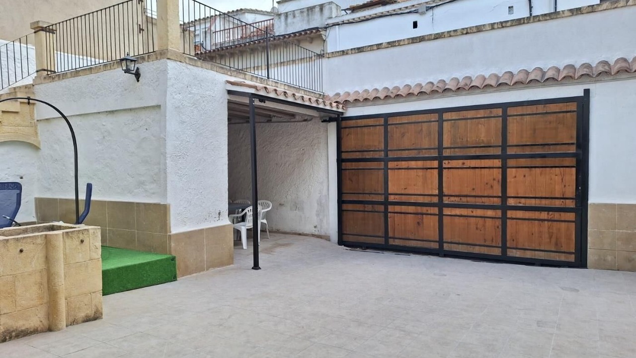 Photo of Patio Balcony in Bellvey