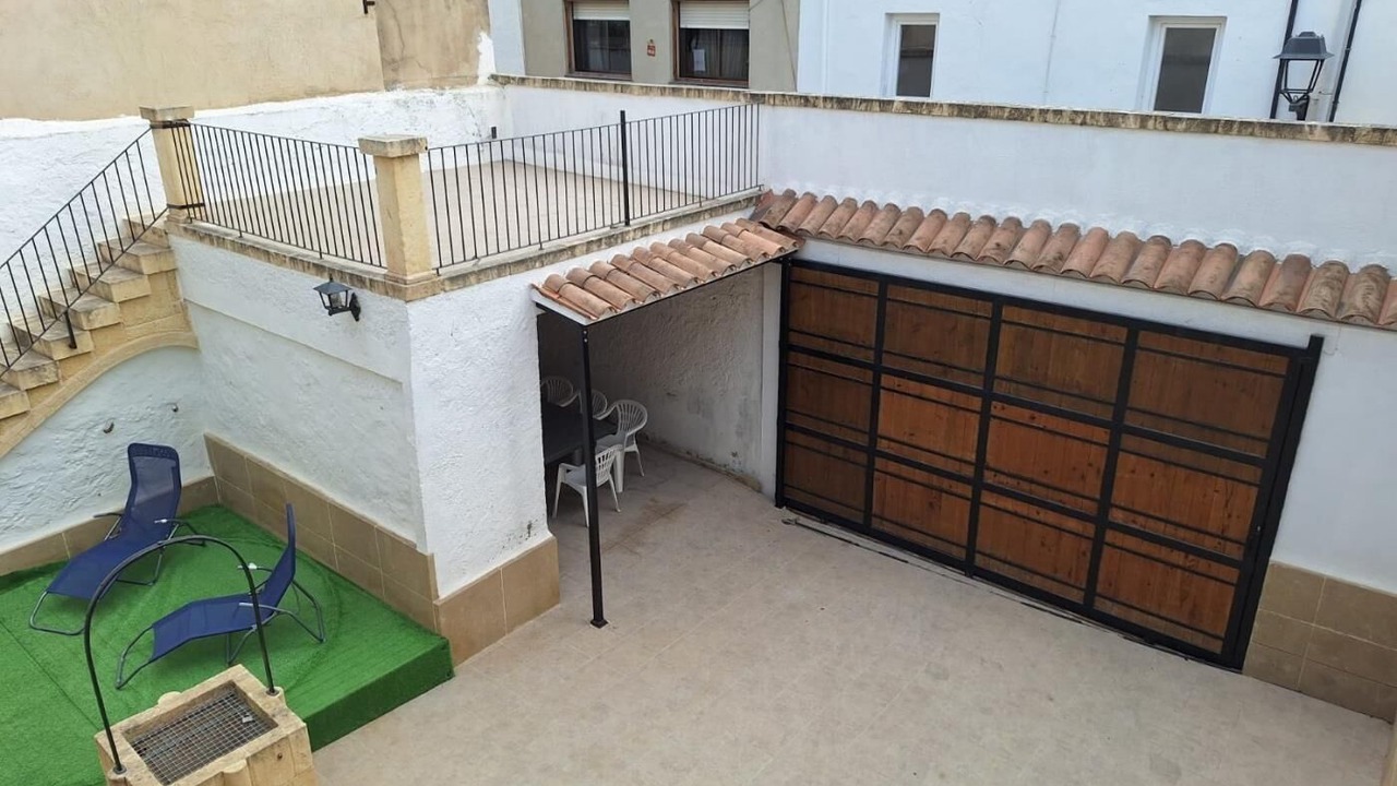Photo of Patio Balcony in Bellvey