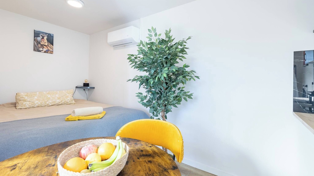 Photo of Bedroom in Torrent