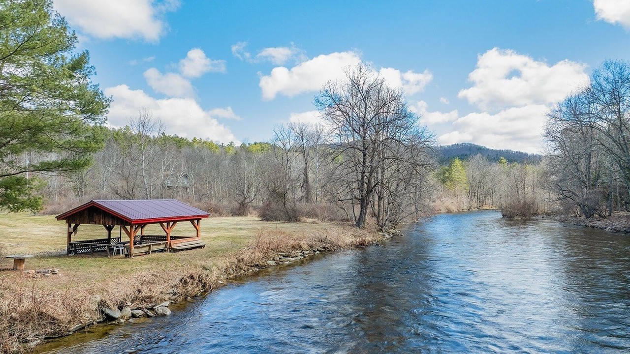Photo of Outdoor in Johnsonville