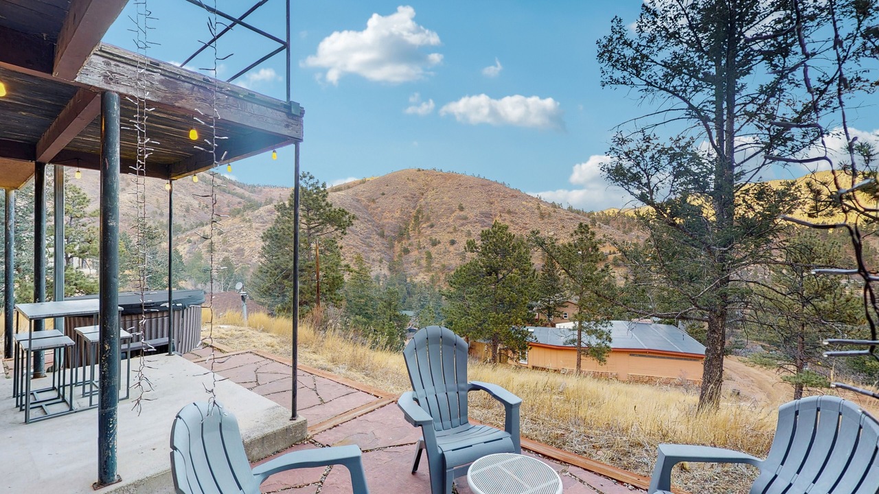 Photo of Patio Balcony in Green Mountain Falls